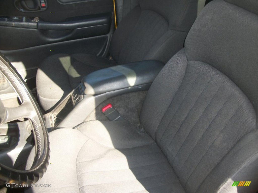 2003 S10 Extended Cab - Yellow / Medium Gray photo #4