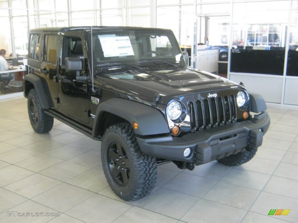 Black 2012 Jeep Wrangler Unlimited Call of Duty: MW3 Edition 4x4 Exterior Photo #61311368