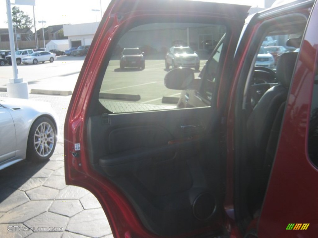 2012 Escalade Luxury - Crystal Red Tintcoat / Ebony/Ebony photo #18