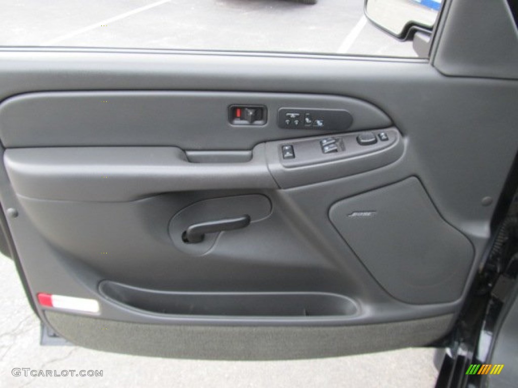 2004 Chevrolet Silverado 1500 SS Extended Cab AWD Dark Charcoal Door Panel Photo #61317477