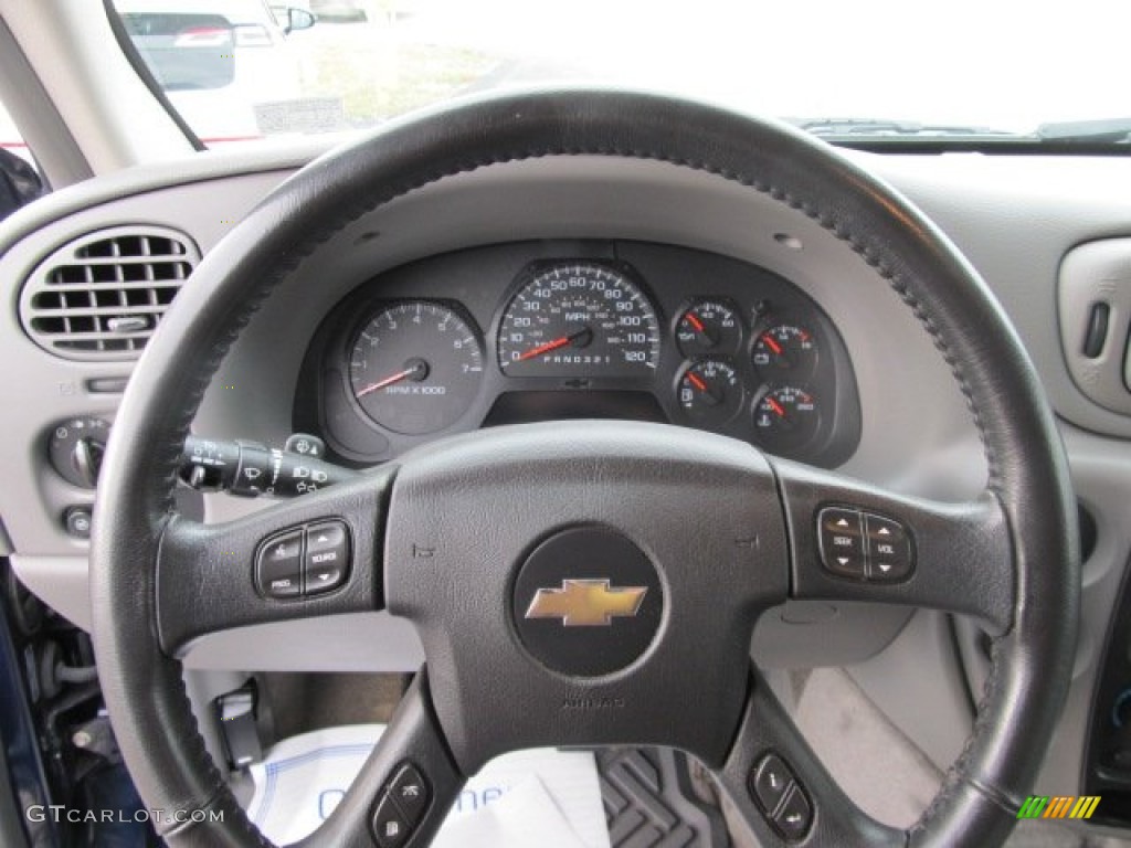 2007 Chevrolet TrailBlazer LT 4x4 Light Gray Steering Wheel Photo #61318700