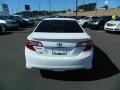 Super White - Camry SE Photo No. 4