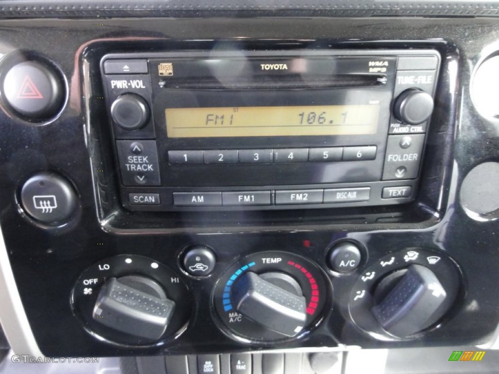 2008 Toyota FJ Cruiser 4WD Controls Photo #61323698