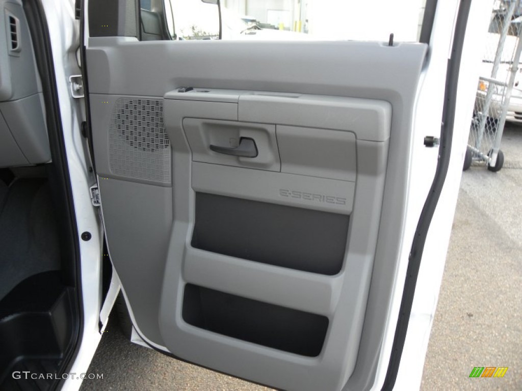 2011 E Series Van E350 XLT Extended Passenger - Oxford White / Medium Flint photo #7