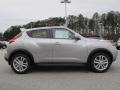 Chrome Silver - Juke SV Photo No. 6