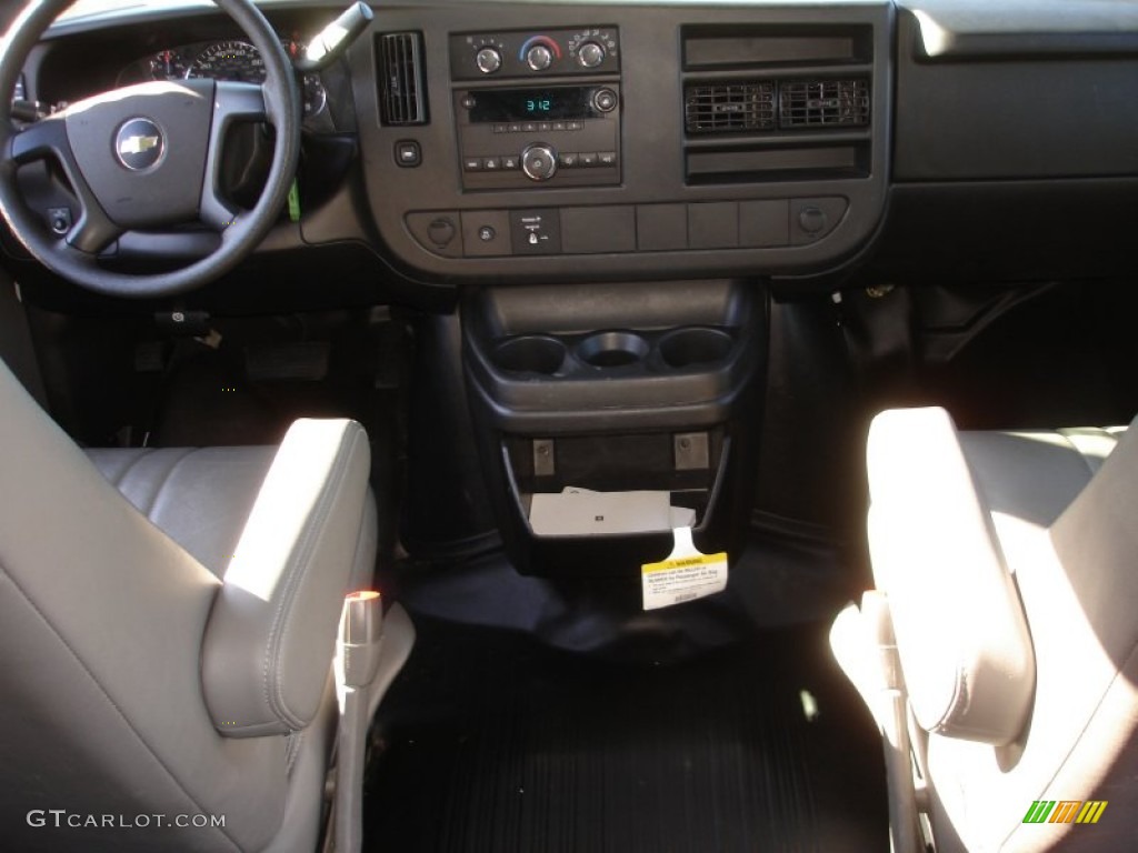 2011 Express 2500 Work Van - Summit White / Medium Pewter photo #12