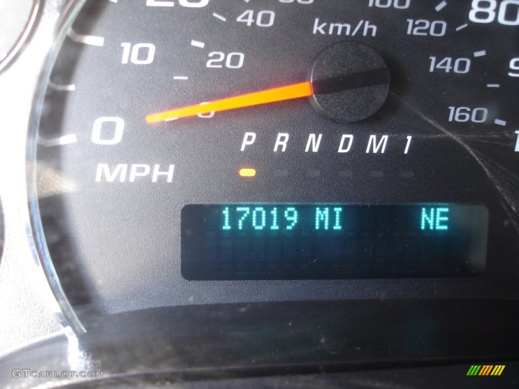 2011 Express 2500 Work Van - Summit White / Medium Pewter photo #16