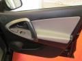 Black - RAV4 4WD Photo No. 24