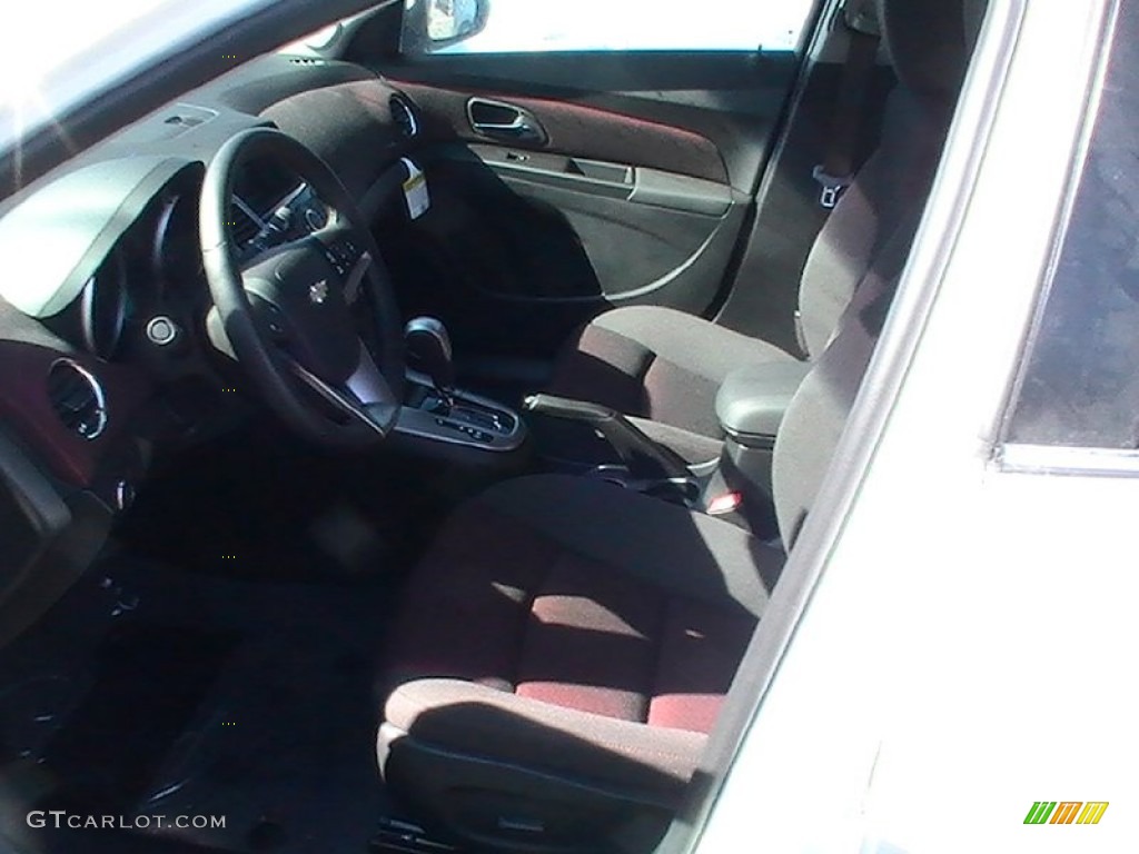 2012 Cruze Eco - Summit White / Jet Black/Sport Red photo #2