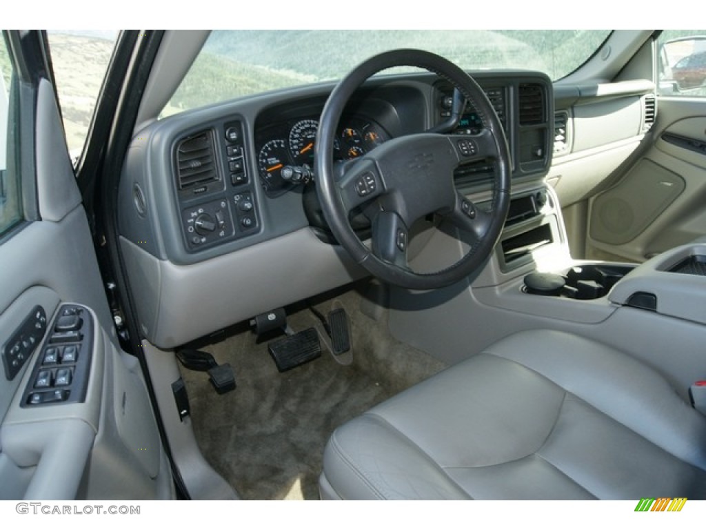 2005 Tahoe LT 4x4 - Black / Gray/Dark Charcoal photo #4