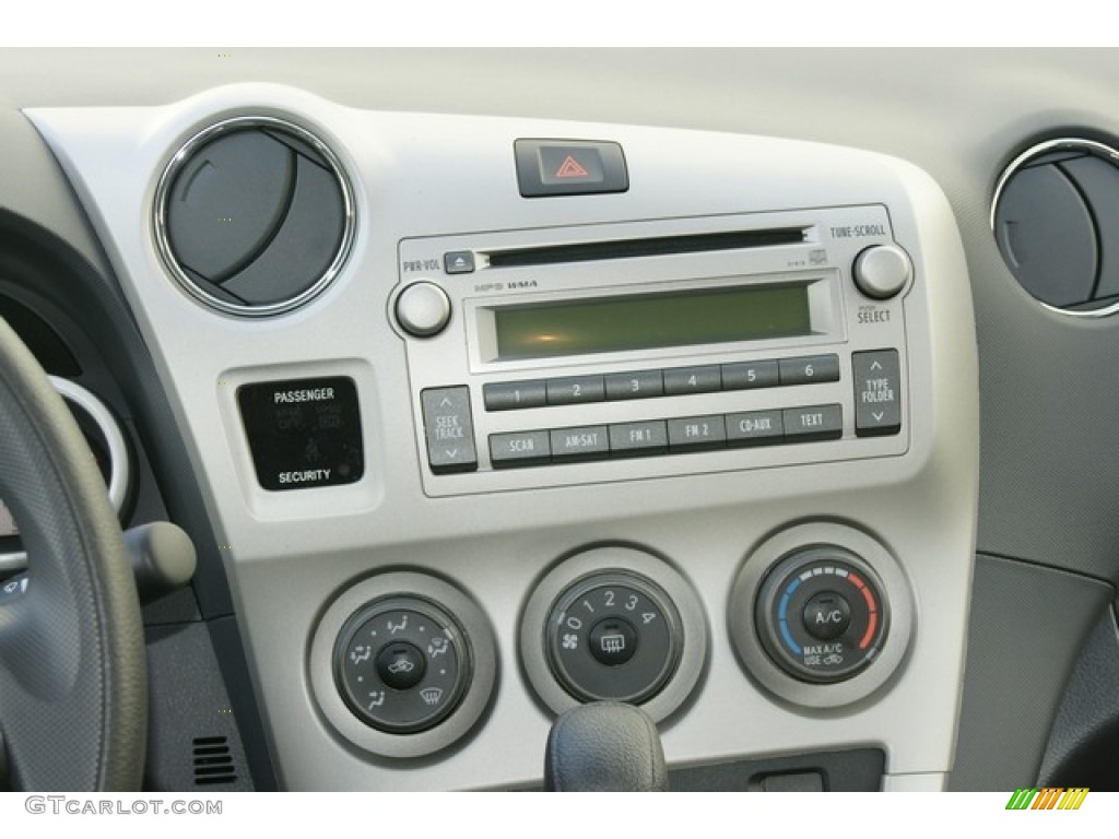 2012 Toyota Matrix S AWD Controls Photo #61332137