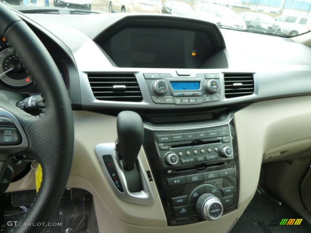 2012 Honda Odyssey Touring Elite Controls Photo #61332218