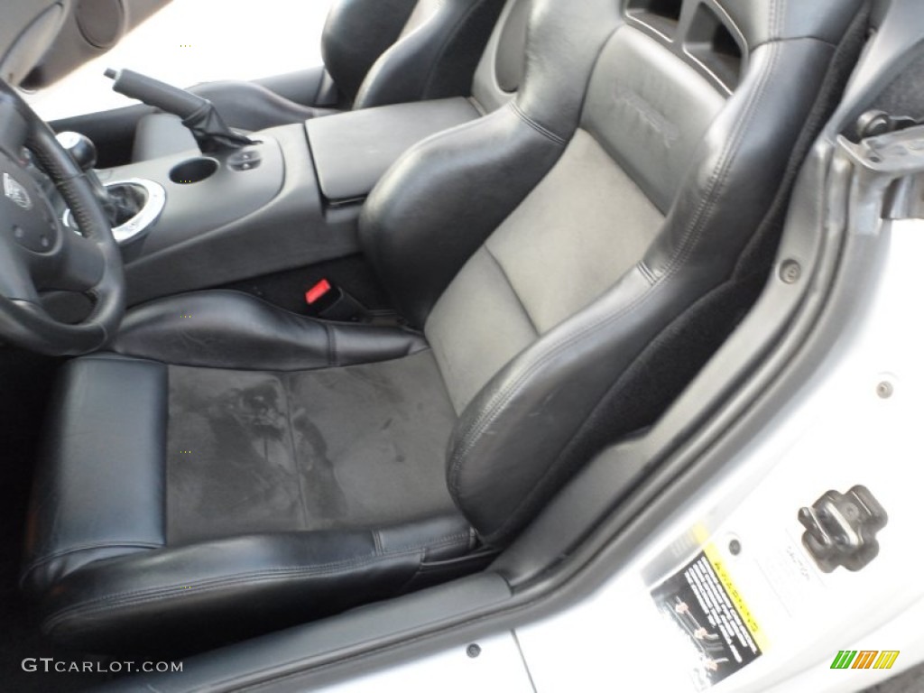 Black Interior 2004 Dodge Viper SRT-10 Photo #61333538