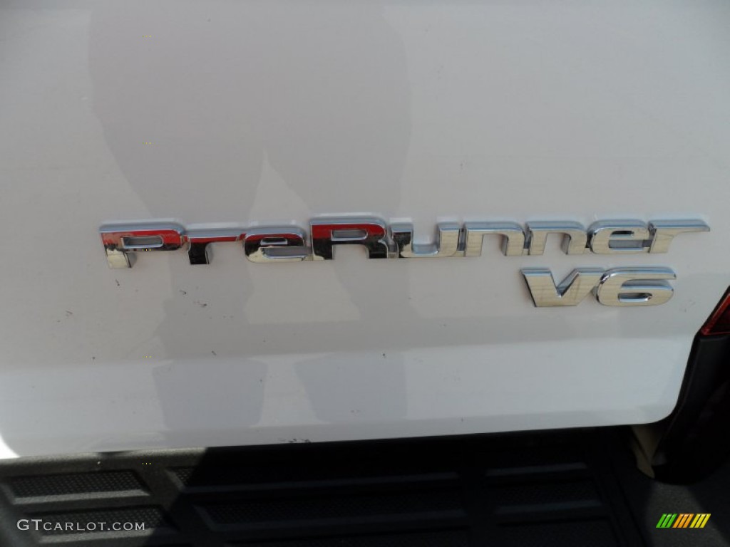 2012 Tacoma V6 Prerunner Double Cab - Super White / Graphite photo #16