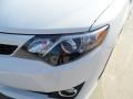 Super White - Camry SE Photo No. 9