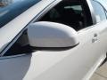 Super White - Camry SE Photo No. 12