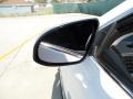 Super White - Camry SE Photo No. 13