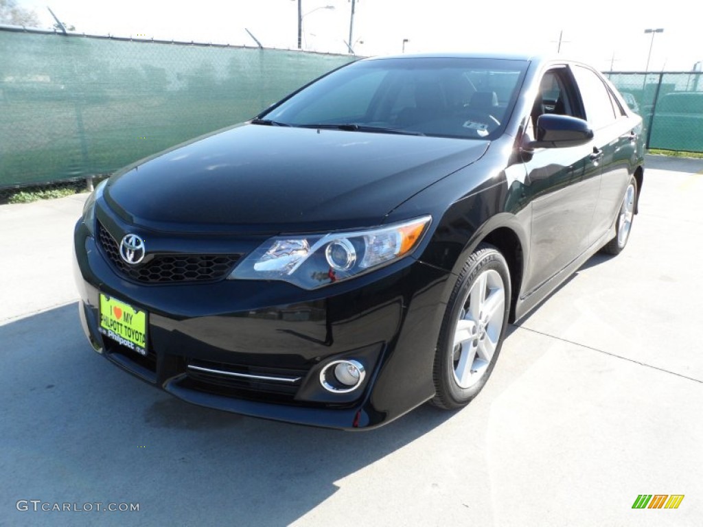 2012 Camry SE - Attitude Black Metallic / Black photo #7