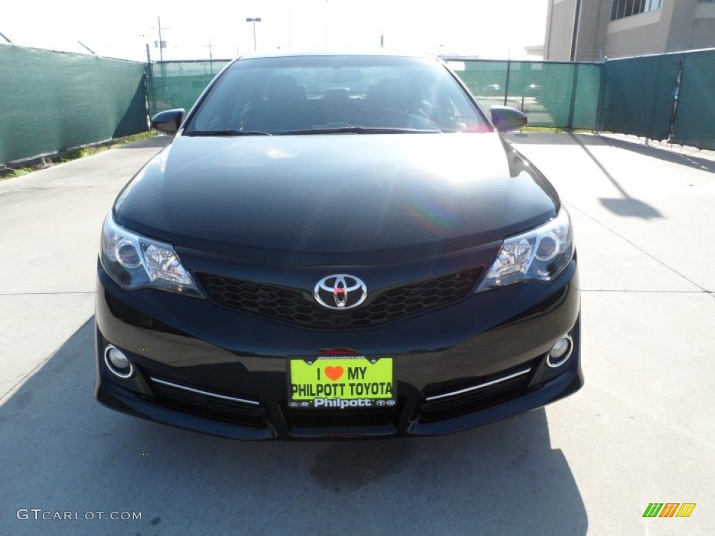 2012 Camry SE - Attitude Black Metallic / Black photo #8