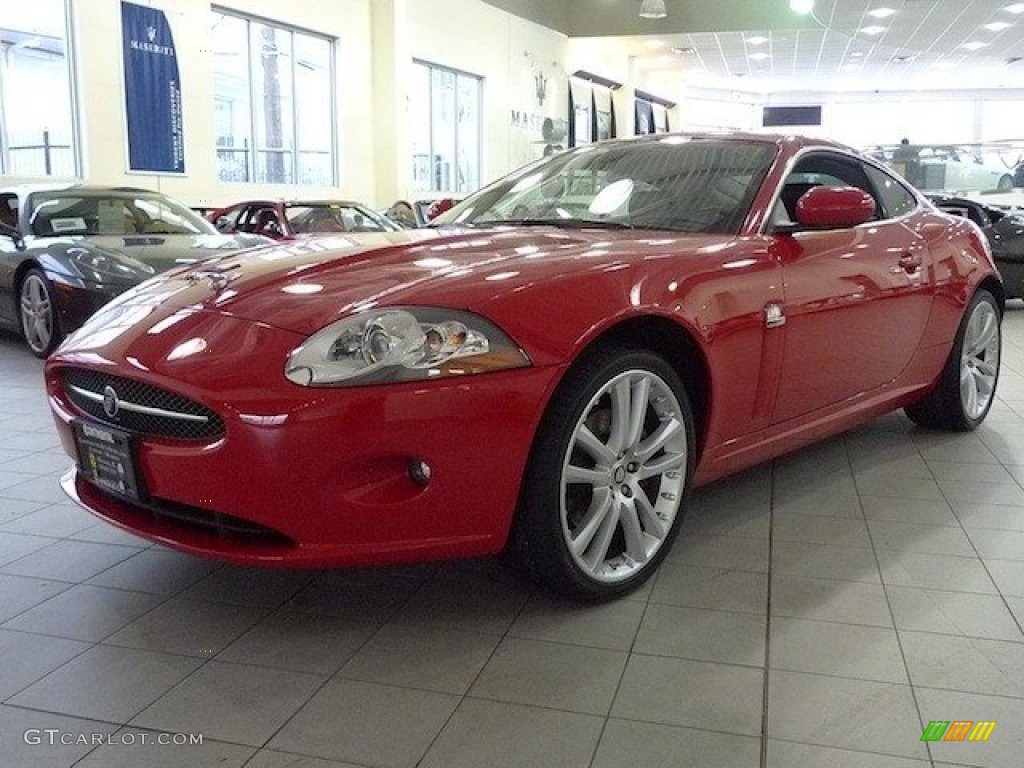 2007 XK XK8 Coupe - Salsa Red / Charcoal photo #2