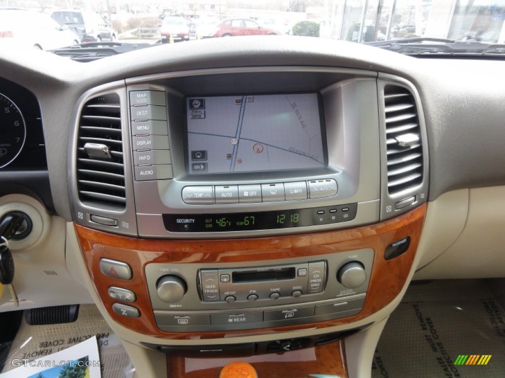 2007 LX 470 - Crystal White / Ivory photo #17