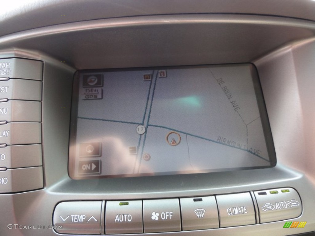 2007 LX 470 - Crystal White / Ivory photo #46
