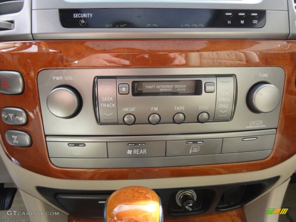 2007 LX 470 - Crystal White / Ivory photo #47
