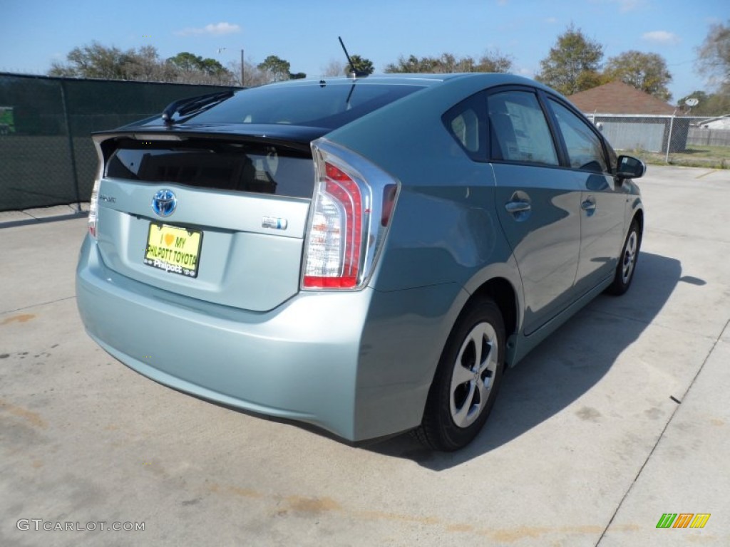 2012 Prius 3rd Gen Three Hybrid - Sea Glass Pearl / Bisque photo #3