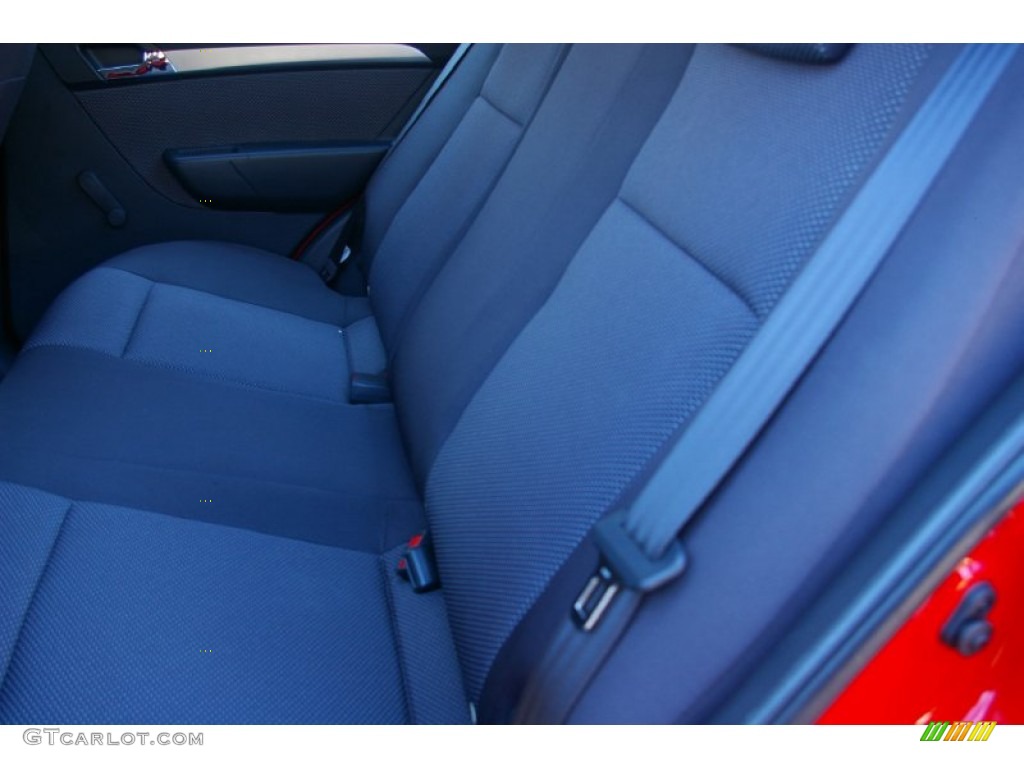 2010 Aveo LT Sedan - Victory Red / Charcoal photo #4