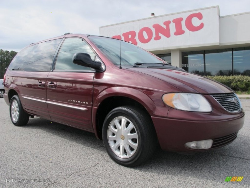 2001 Town & Country LXi - Dark Garnet Red Pearl / Taupe photo #1