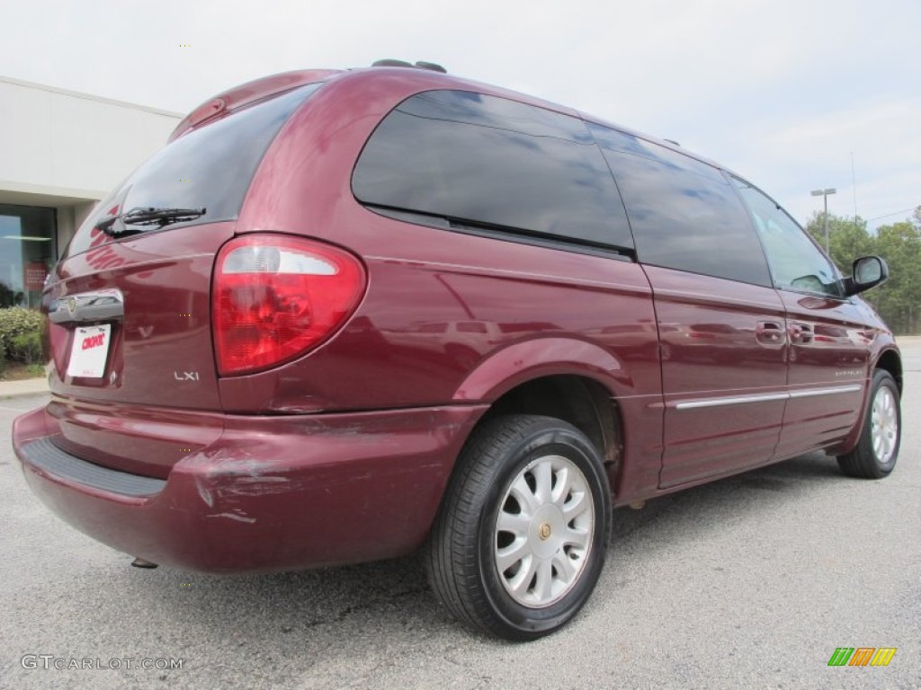 2001 Town & Country LXi - Dark Garnet Red Pearl / Taupe photo #7