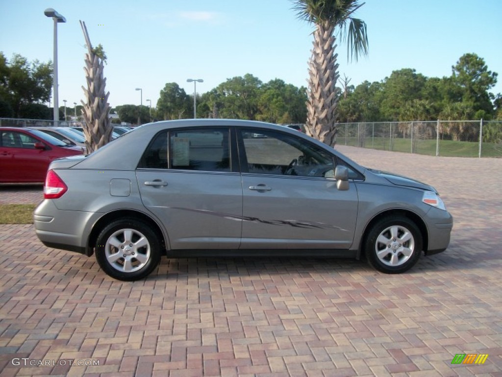 2008 Versa 1.8 SL Sedan - Magnetic Gray / Charcoal photo #1