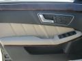 Black - E 350 Sedan Photo No. 6