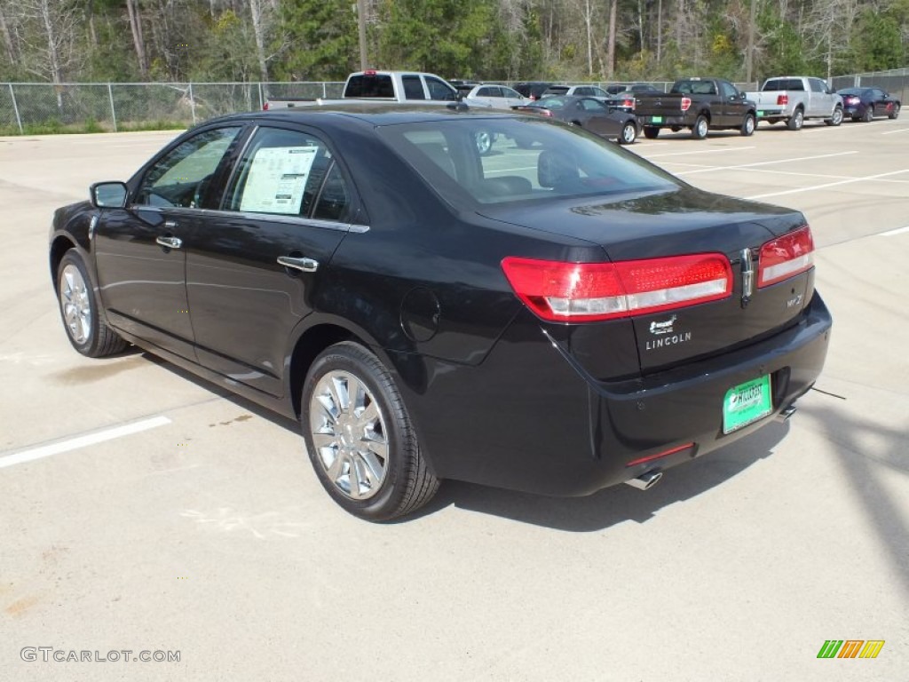 2012 MKZ FWD - Tuxedo Black Metallic / Dark Charcoal photo #7