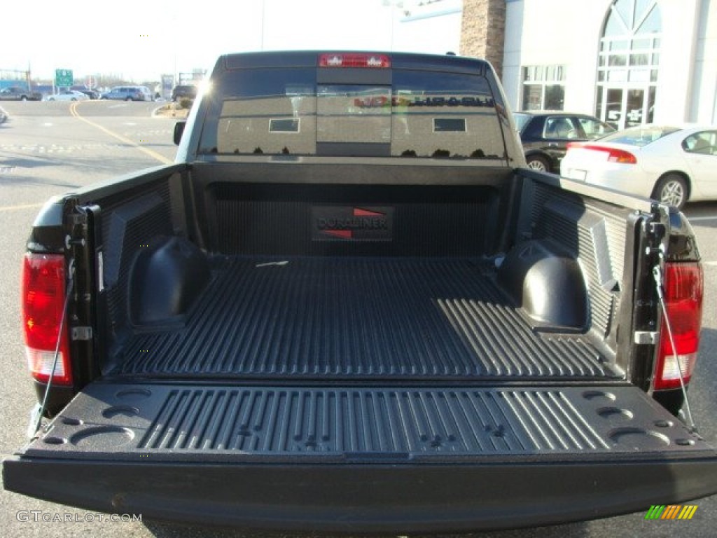 2011 Ram 1500 SLT Quad Cab 4x4 - Brilliant Black Crystal Pearl / Dark Slate Gray/Medium Graystone photo #15