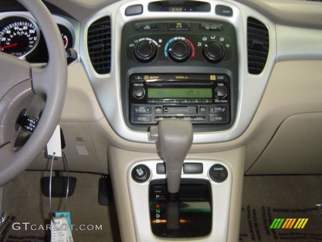 2006 Highlander Hybrid 4WD - Super White / Ivory Beige photo #14