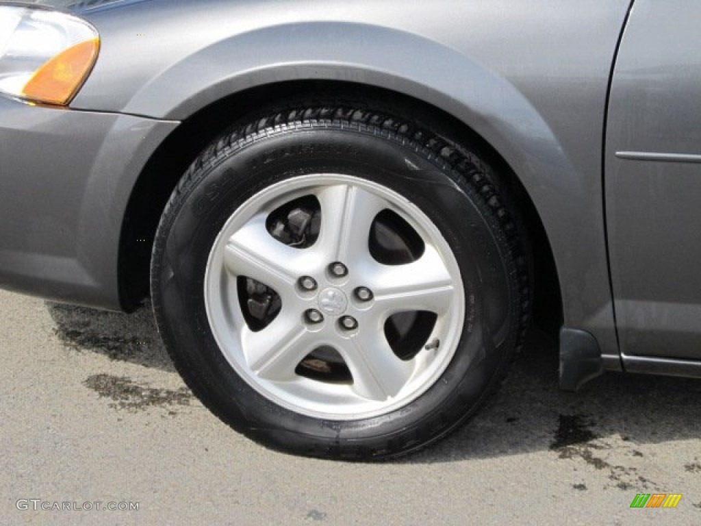 2005 Stratus SXT Sedan - Graphite Metallic / Dark Slate Gray photo #3