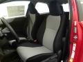 Absolutely Red - Yaris L 3 Door Photo No. 10