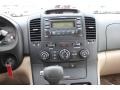 2007 Cosmic White Hyundai Entourage GLS  photo #5