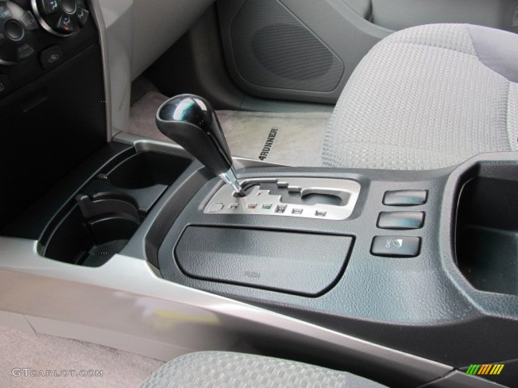 2004 4Runner SR5 4x4 - Galactic Gray Mica / Stone photo #11
