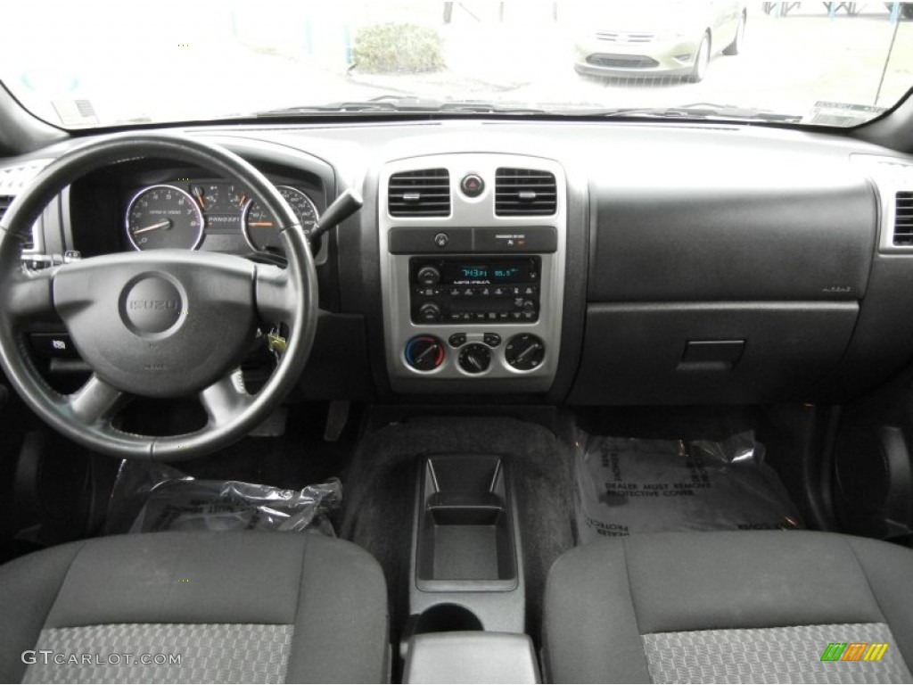 2008 Isuzu i-Series Truck i-370 LS Extended Cab Ebony Dashboard Photo #61362401
