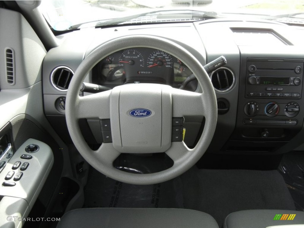 2005 F150 XLT SuperCab - True Blue Metallic / Medium Flint Grey photo #20