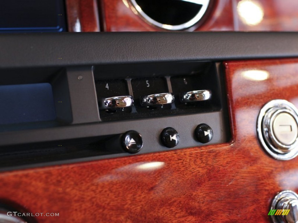 2009 Rolls-Royce Phantom Sedan Controls Photo #61364337