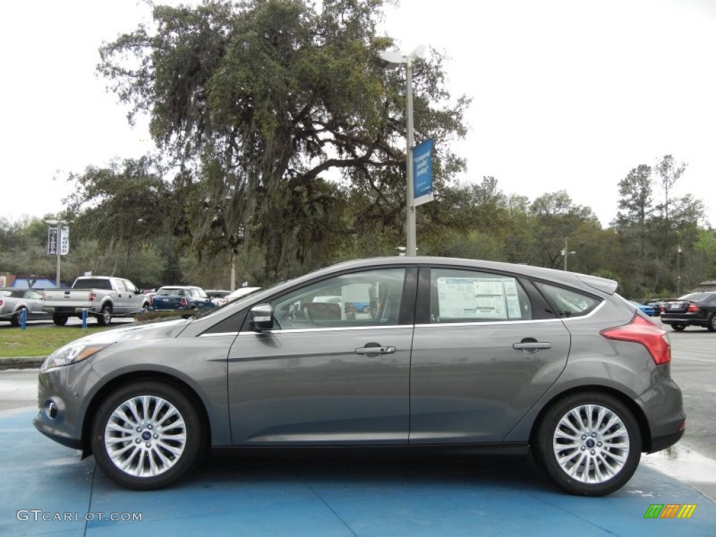 2012 Focus Titanium 5-Door - Sterling Grey Metallic / Charcoal Black Leather photo #2