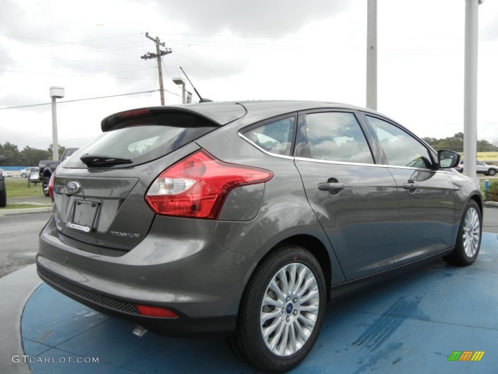 2012 Focus Titanium 5-Door - Sterling Grey Metallic / Charcoal Black Leather photo #3