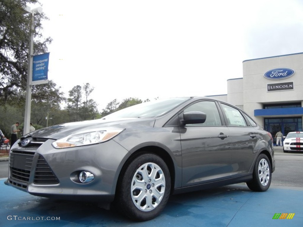 Sterling Grey Metallic Ford Focus