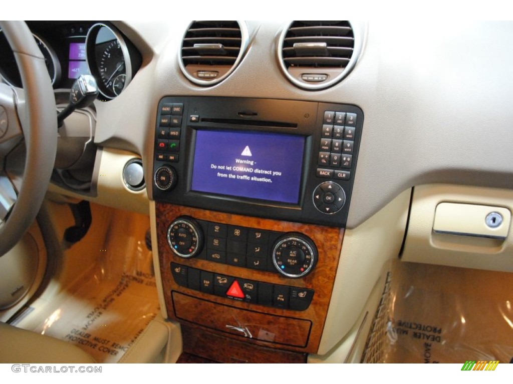 2009 ML 350 4Matic - Jade Green Metallic / Cashmere photo #20