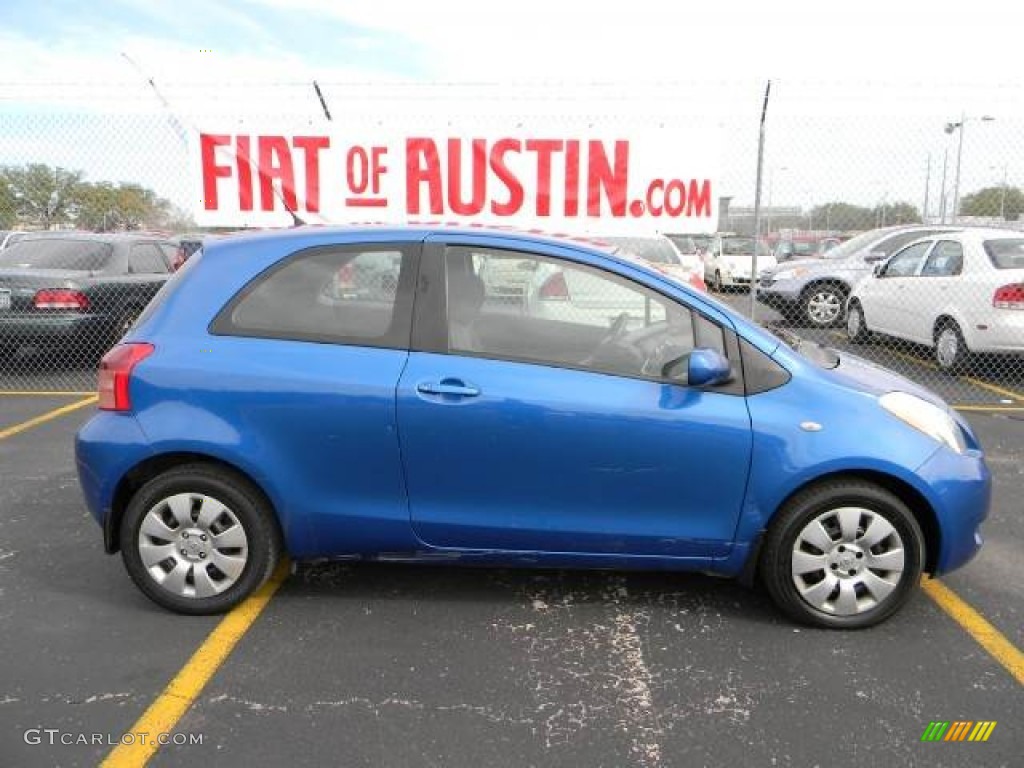2007 Yaris 3 Door Liftback - Blazing Blue Metallic / Dark Charcoal photo #2