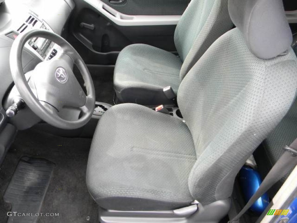 2007 Yaris 3 Door Liftback - Blazing Blue Metallic / Dark Charcoal photo #11