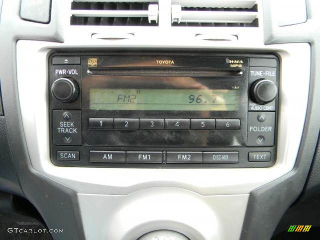 2007 Toyota Yaris 3 Door Liftback Audio System Photos
